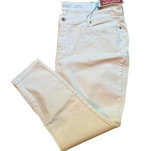 Signature by Levi‎ Strauss White Modern Skinny Crop Jeans